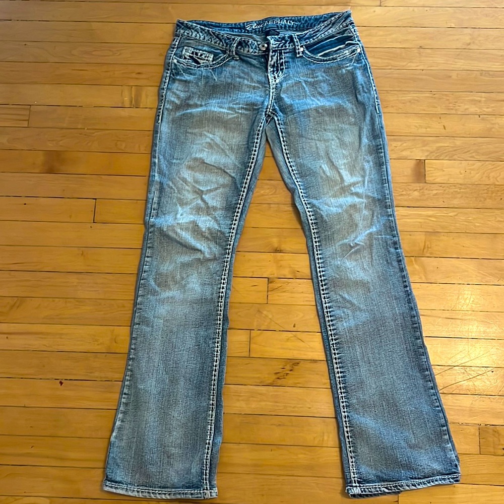 Women’s Light Wash Bootcut Long Jeans Size 11